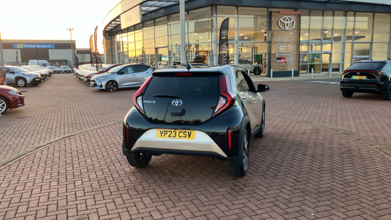 Toyota Aygo X 1.0 VVT-i Edge 5dr Petrol Hatchback